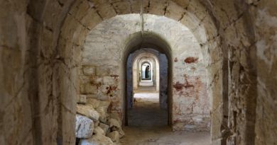 Точка притяжения туристов — Крепость "Керчь"
