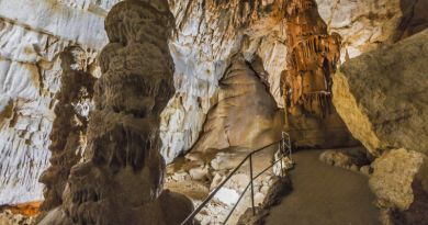 Экскурсии в `Мраморная пещера` из Нового Света